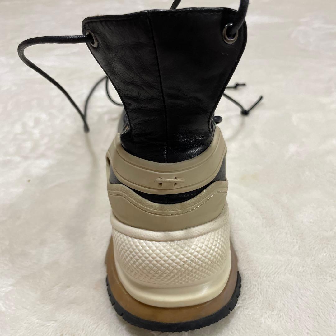 foundrymewsブラックレザー レースアップシューズ