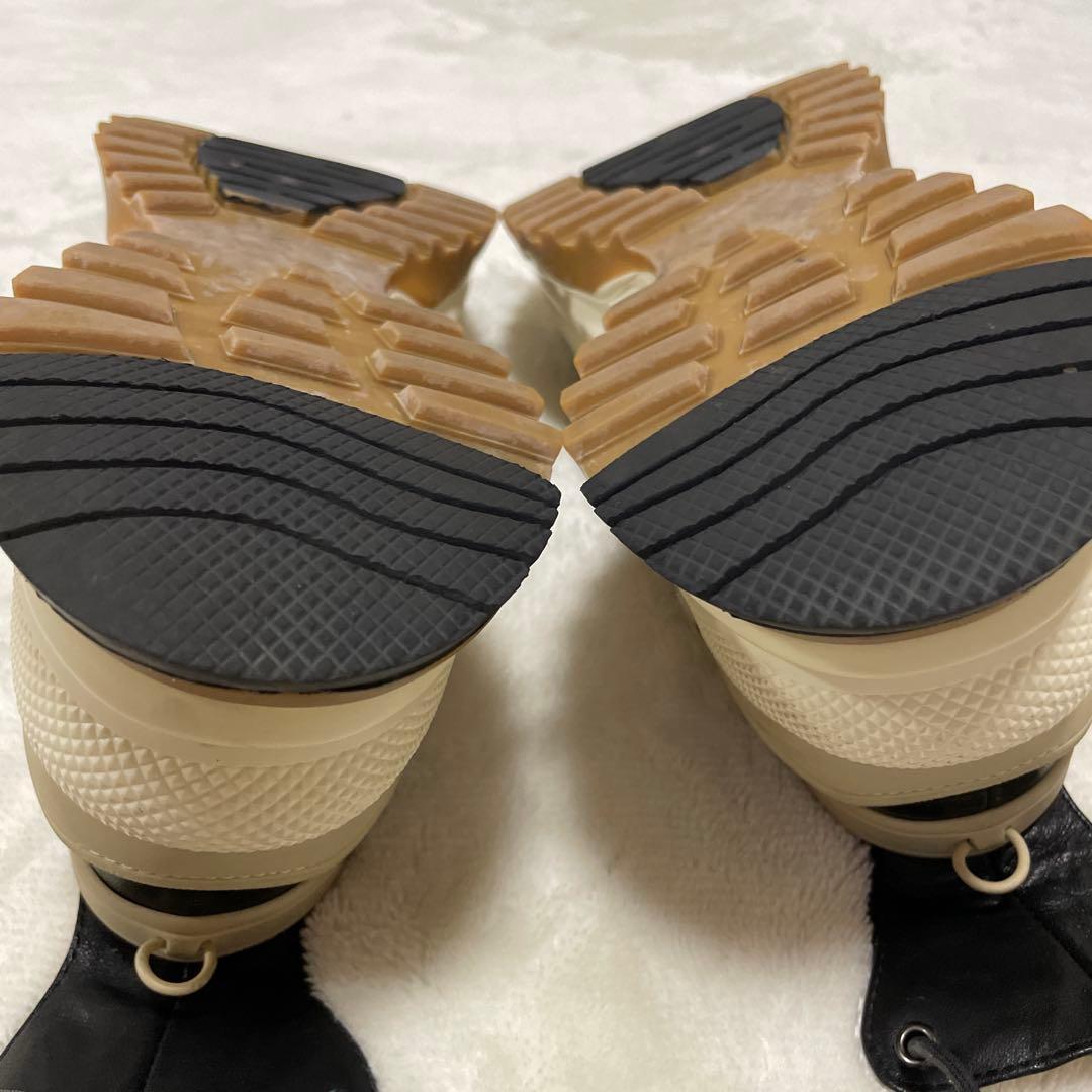 foundrymewsブラックレザー レースアップシューズ