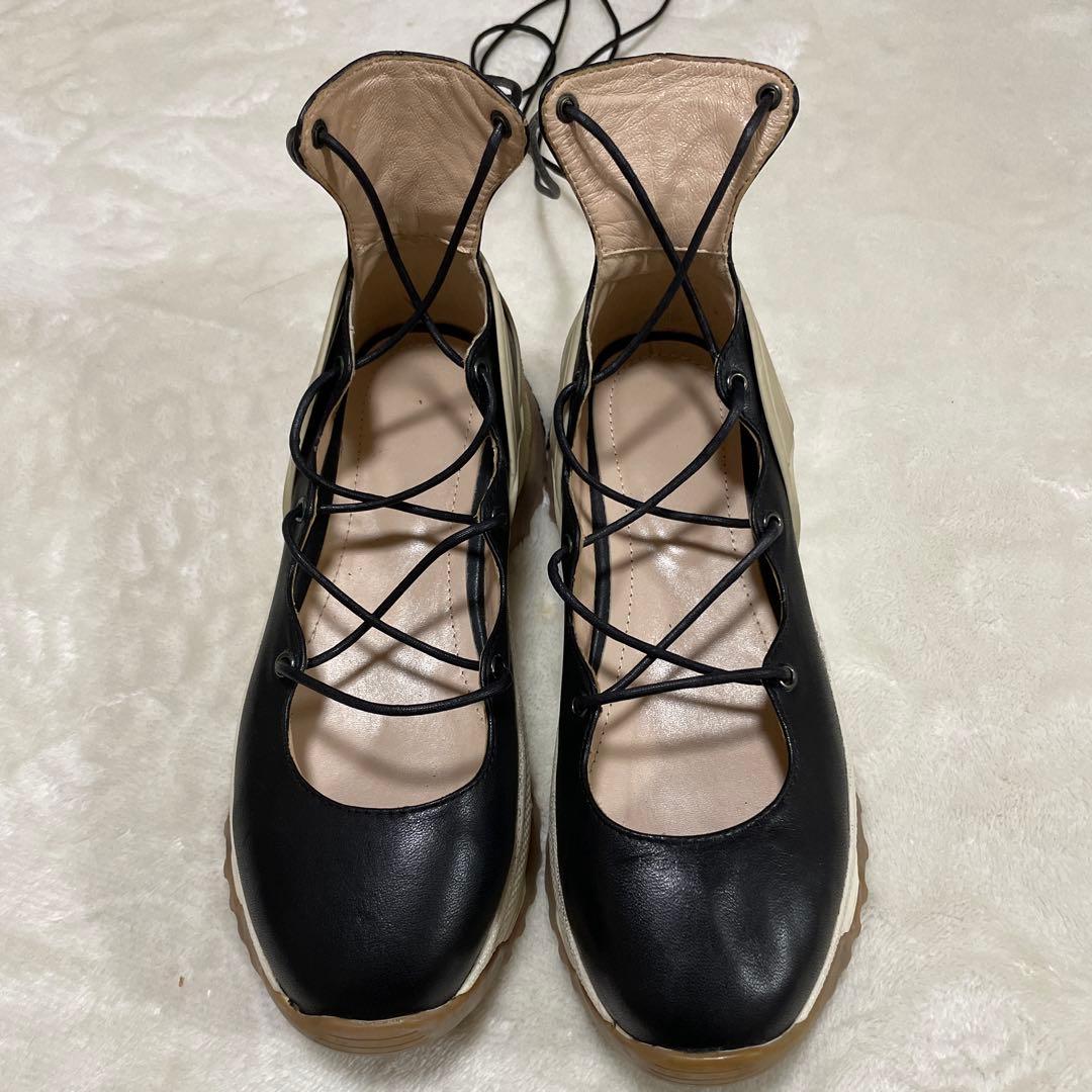 foundrymewsブラックレザー レースアップシューズ