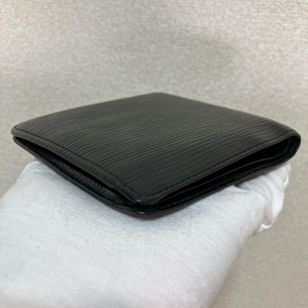 ✨鑑定済✨ルイヴィトン エピ ポルトフォイユ マルコ 二つ折り財布 黒