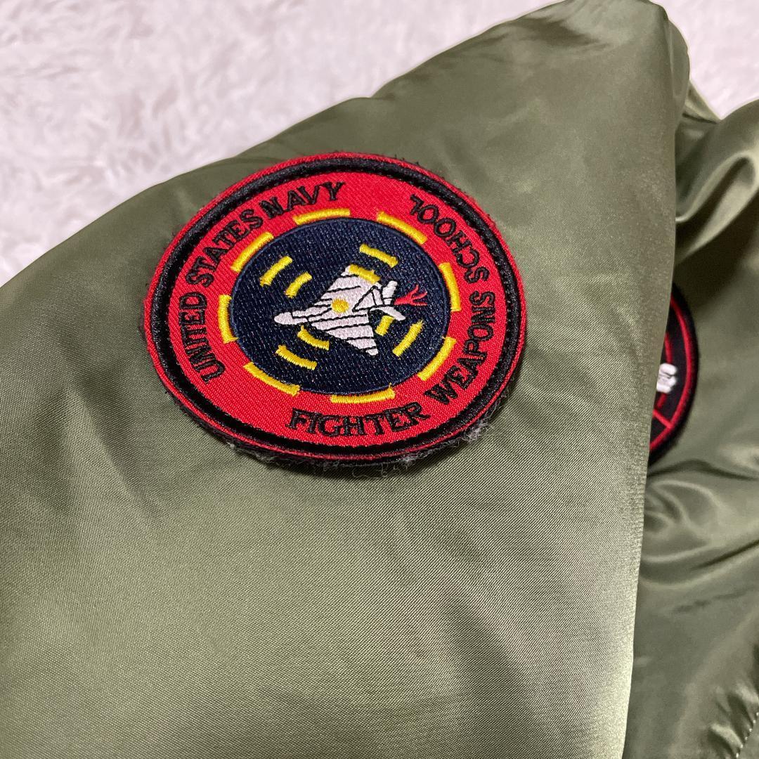 アルファインダストリーズ【M】MA-1風ジャンパー　ワッペン付き　ミリタリ