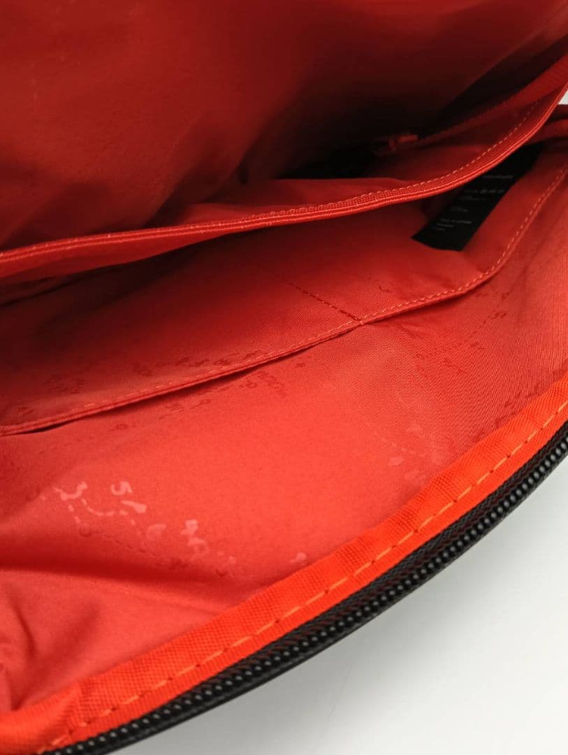 【人気】Topologie Bottle Sacoche トポロジーストラップ付