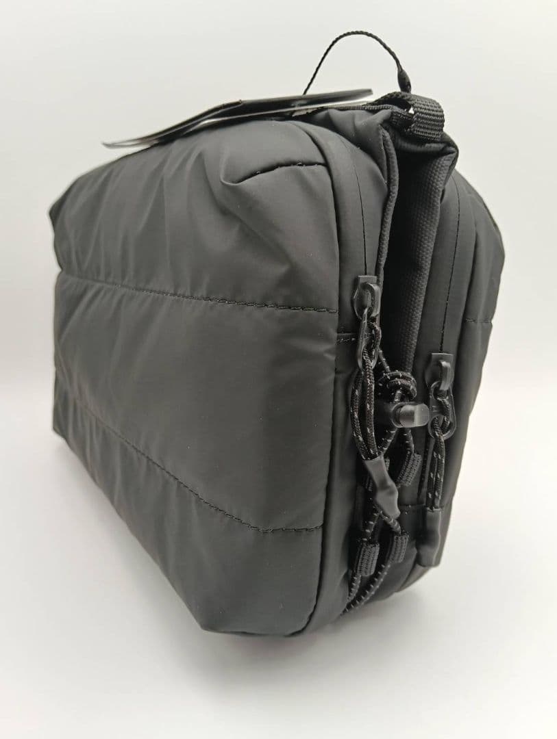 【人気】Topologie Bottle Sacoche トポロジーストラップ付