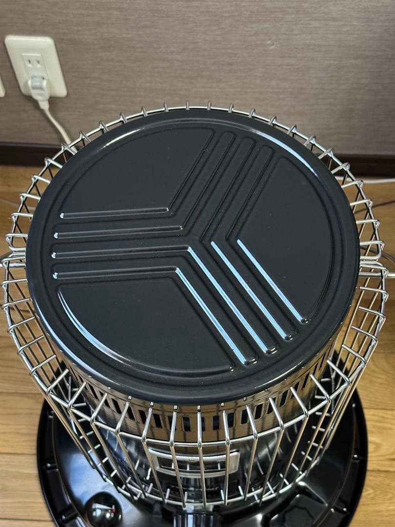 TOYOTOMI KS67Hブラック　石油ストーブ