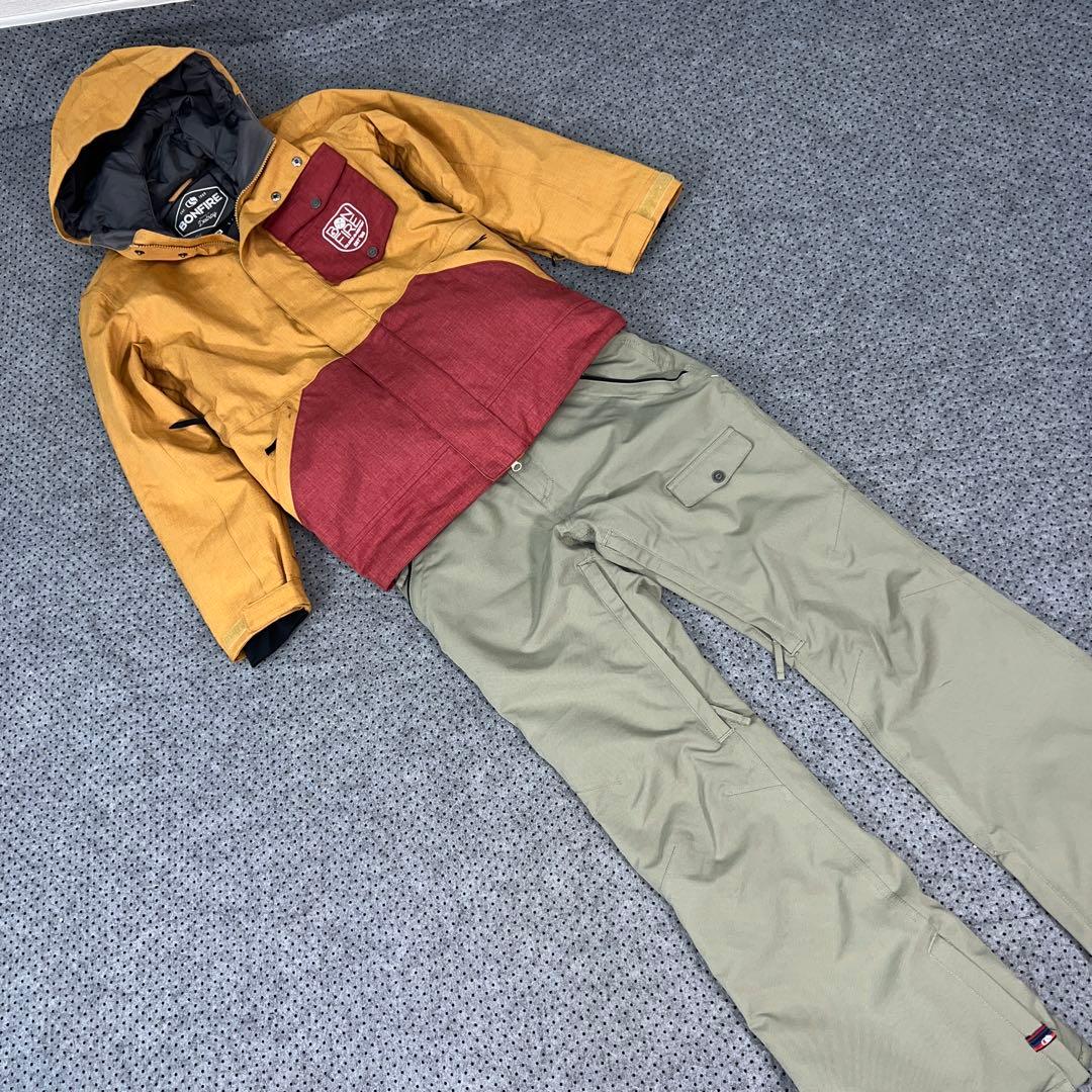 1回商品 BONFIRE レディース スノーボードウェア 上下セット サイズS