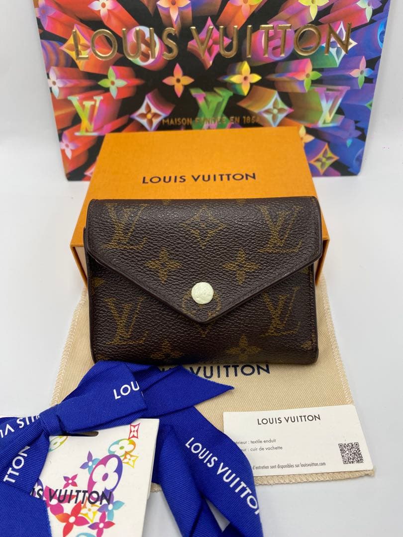 ルイヴィトン モノグラム ポルトフォイユ ヴィクトリーヌ 三つ折り財布