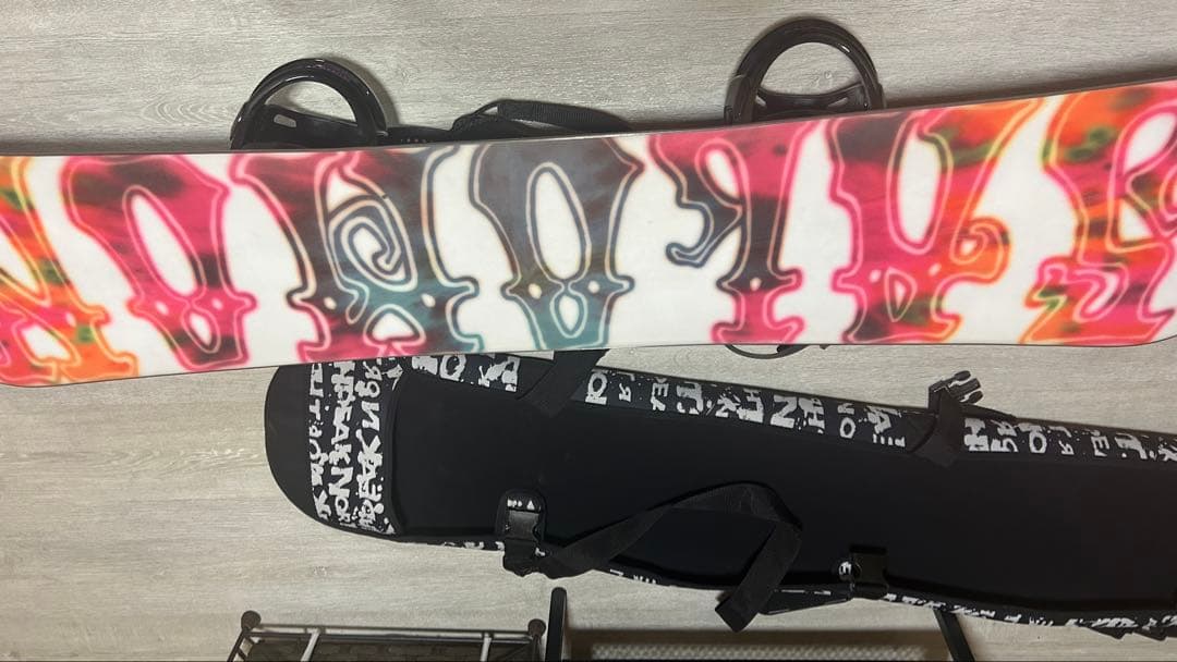 ももたろこサロモン　Salomon スノーボード 約145cm