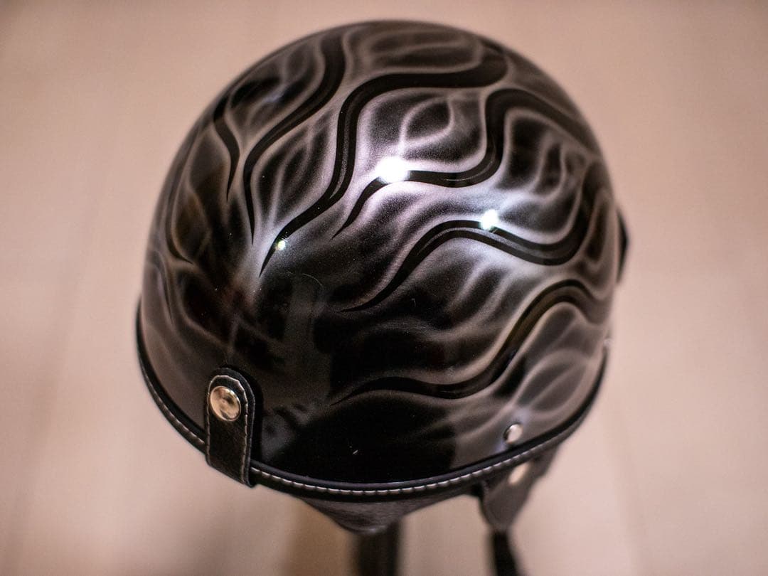 XXL 新品未使用　ポリヘル　ヘルメット バイク　黒シルバーフレア