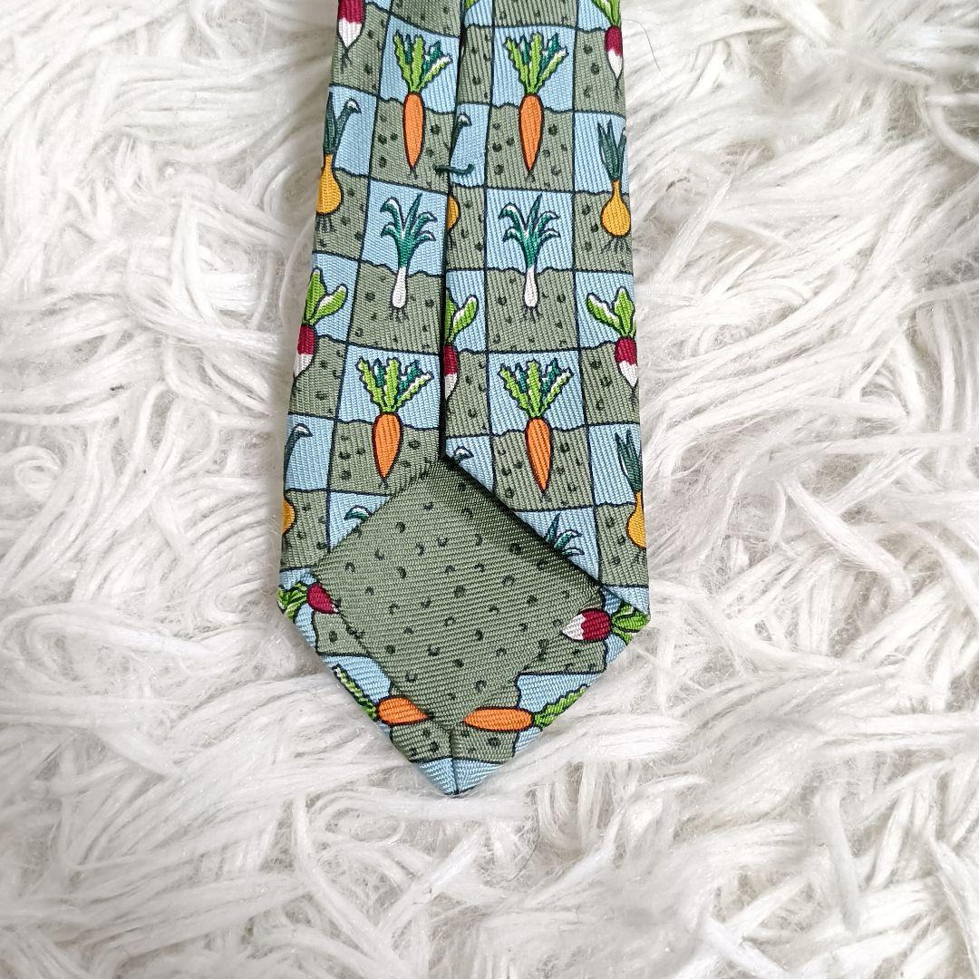 【希少デザイン】HERMES エルメス 野菜柄 シルクネクタイ