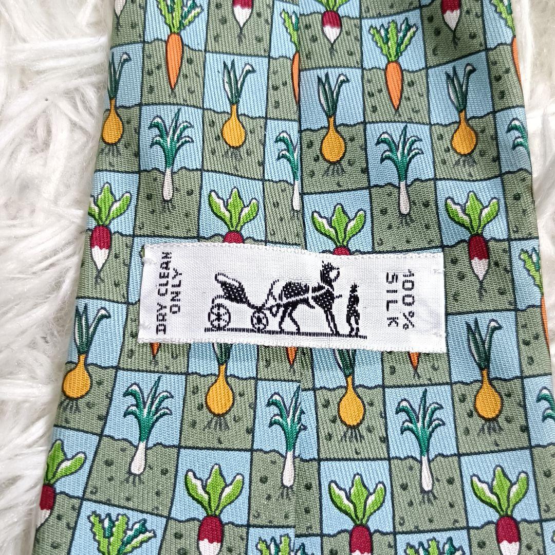 【希少デザイン】HERMES エルメス 野菜柄 シルクネクタイ