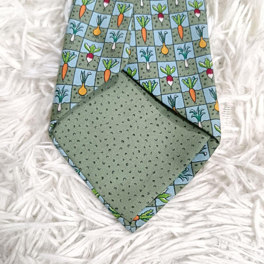 【希少デザイン】HERMES エルメス 野菜柄 シルクネクタイ