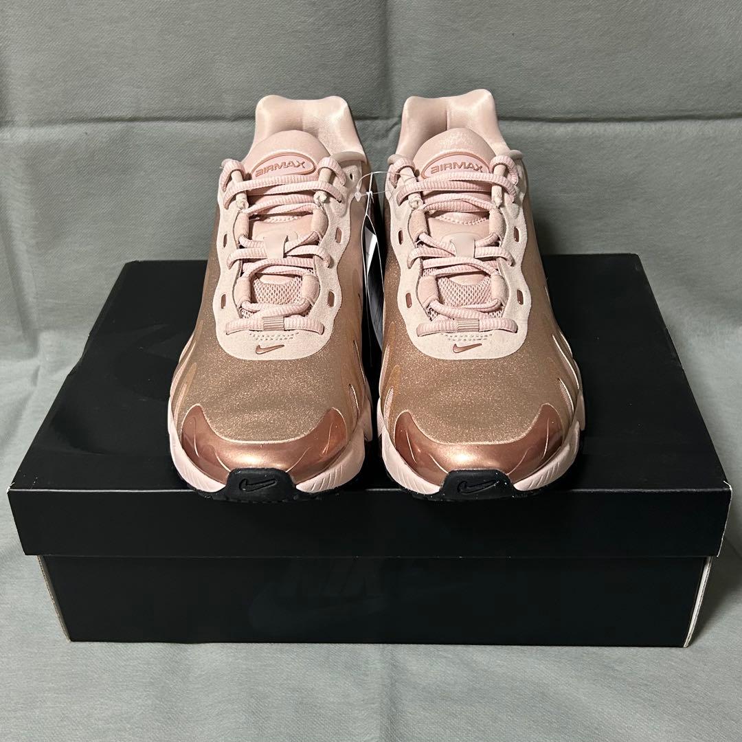 ナイキ　エアマックス　DN8 ローズゴールド　ピンク　ブラック　黒