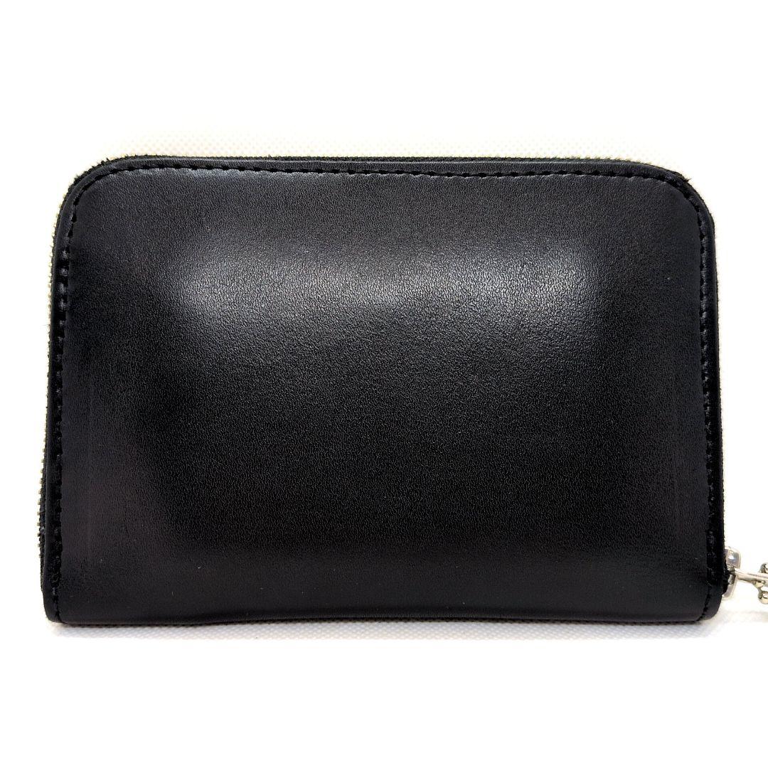 【極美品】HTC　T-2　ジッパー　ミディアムウォレット　スター　スタッズ　黒