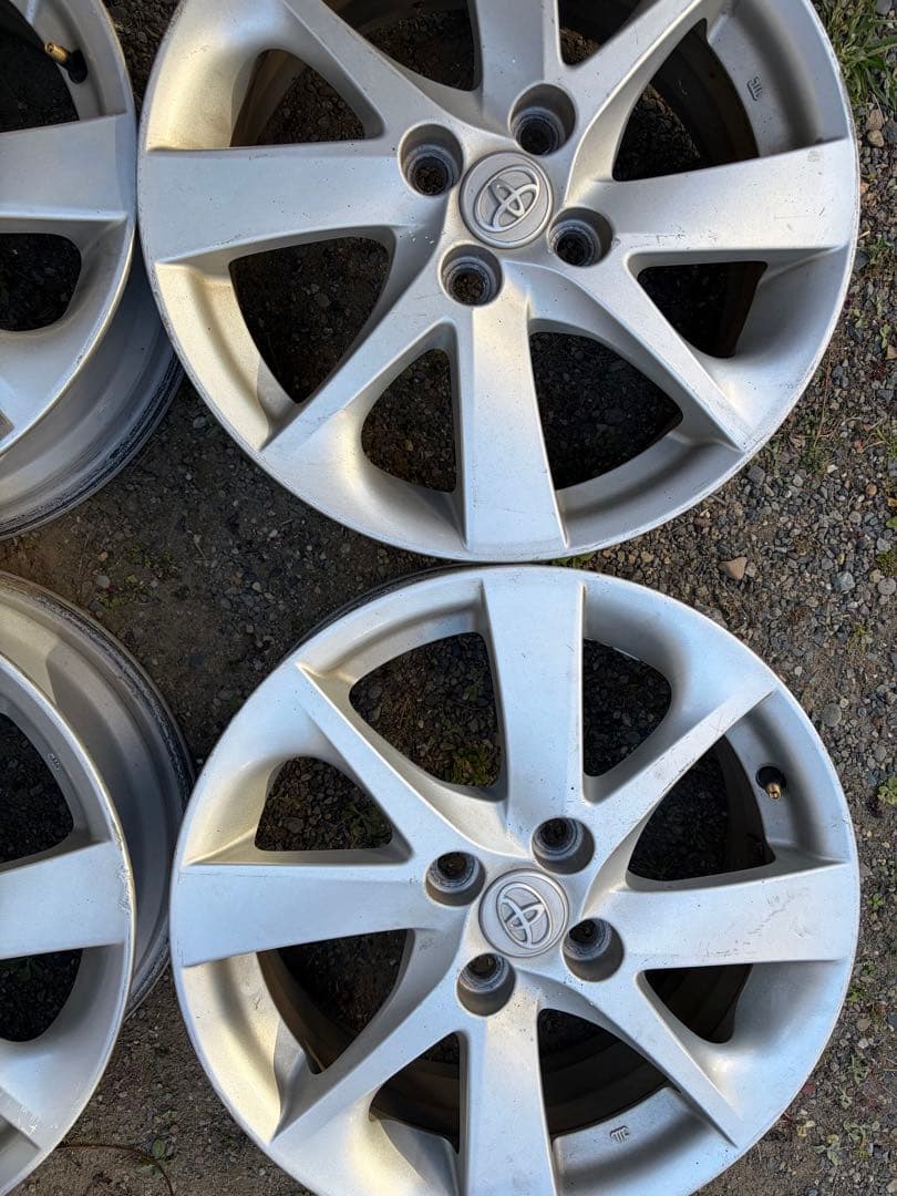 アクア　純正ホイール　16インチ　4本セット