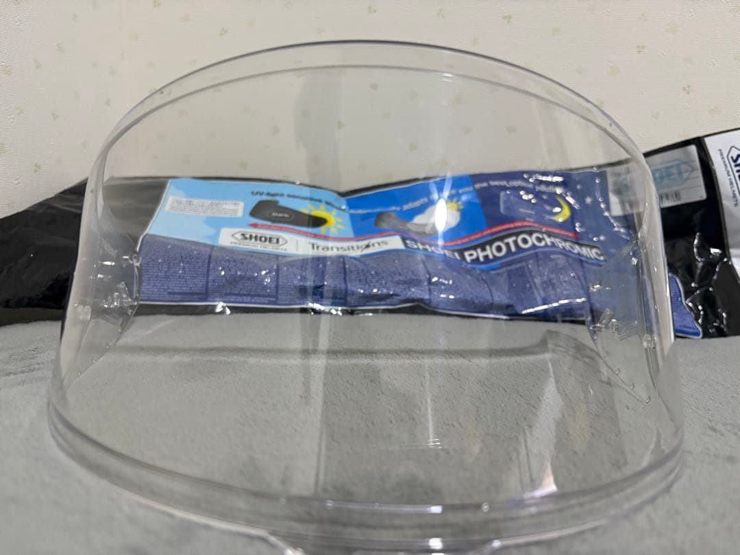 ショウエイSHOEI CWR-F2 フォトクロミック