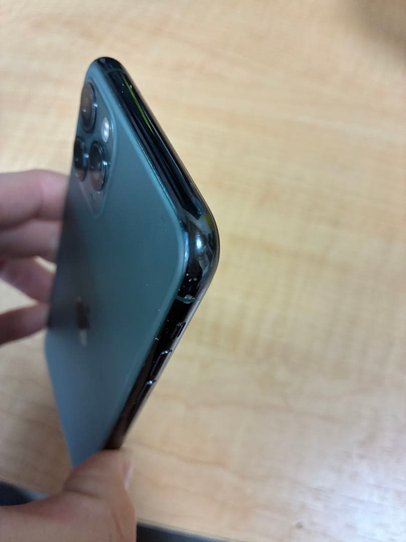 Apple iPhone 11 Pro 本体 + iFaceケース