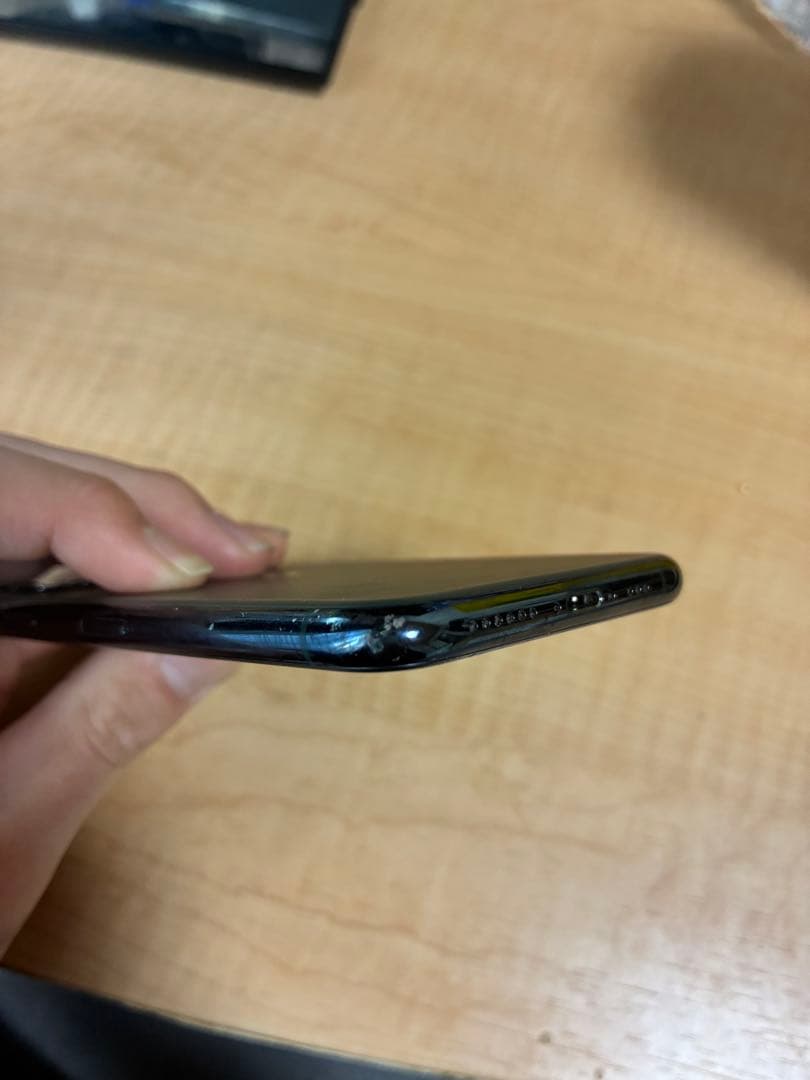 Apple iPhone 11 Pro 本体 + iFaceケース