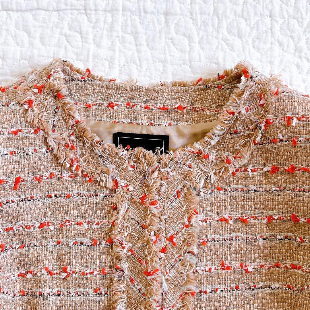 極美品 フォクシー 近年 定価13万 ツイードノーカラージャケット サンドマルチ