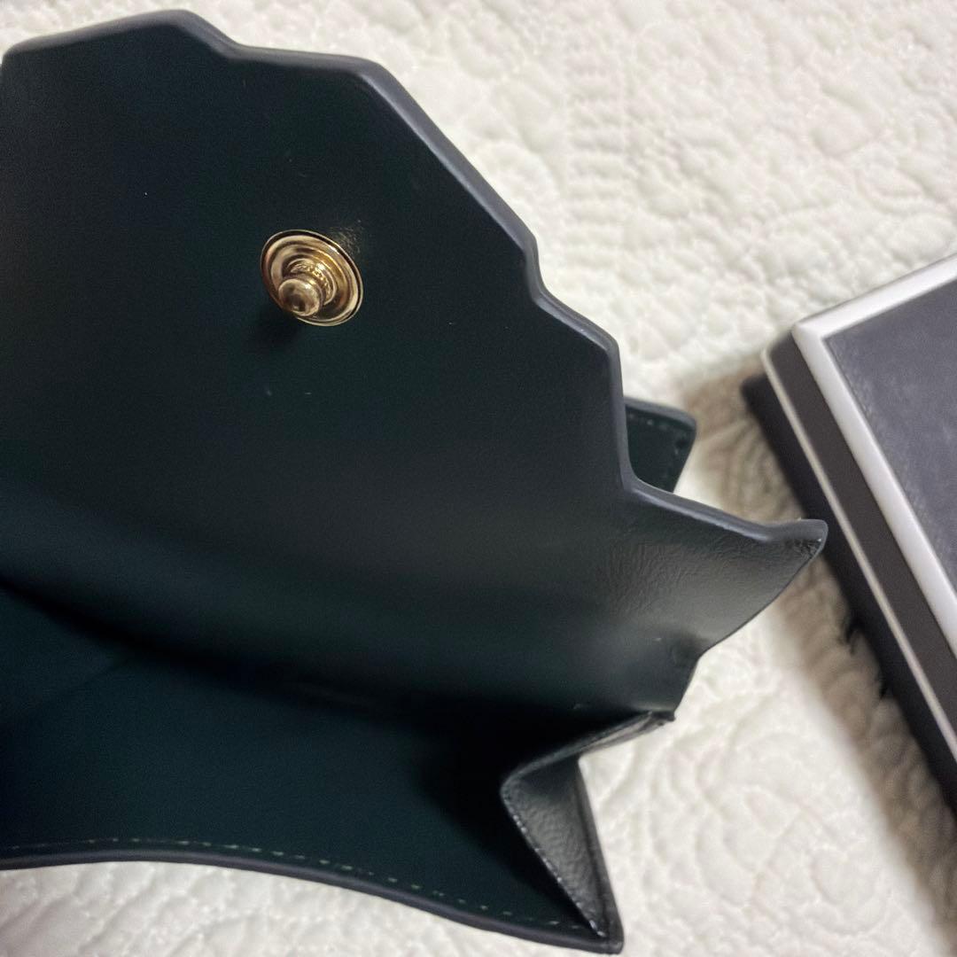 美品　ANYA HINDMARCH 蛇デザイン 三つ折り財布