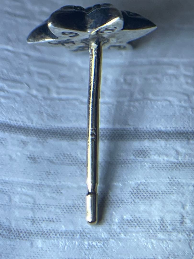 クロムハーツ スター スタッド ピアス