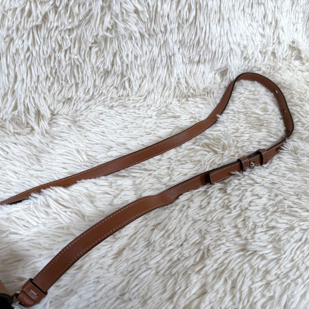 2024AW Tod's X シャオジャン カプセルコレクション フォンバッグ