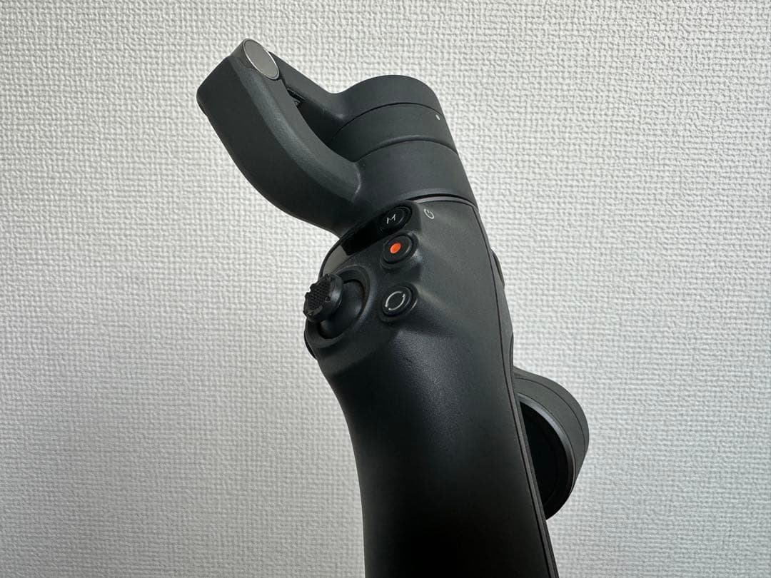 DJI Osmo Mobile 6（スマホ用ジンバル）