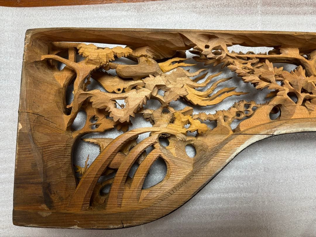 仏壇　欄間　　らんま　寺院仏具　木製　彫刻