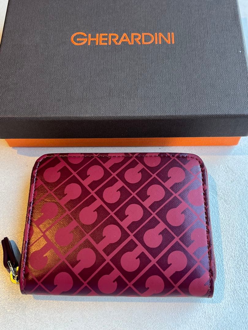 【新品未使用】GHERARDINI ワインレッド ケース　定価37400円