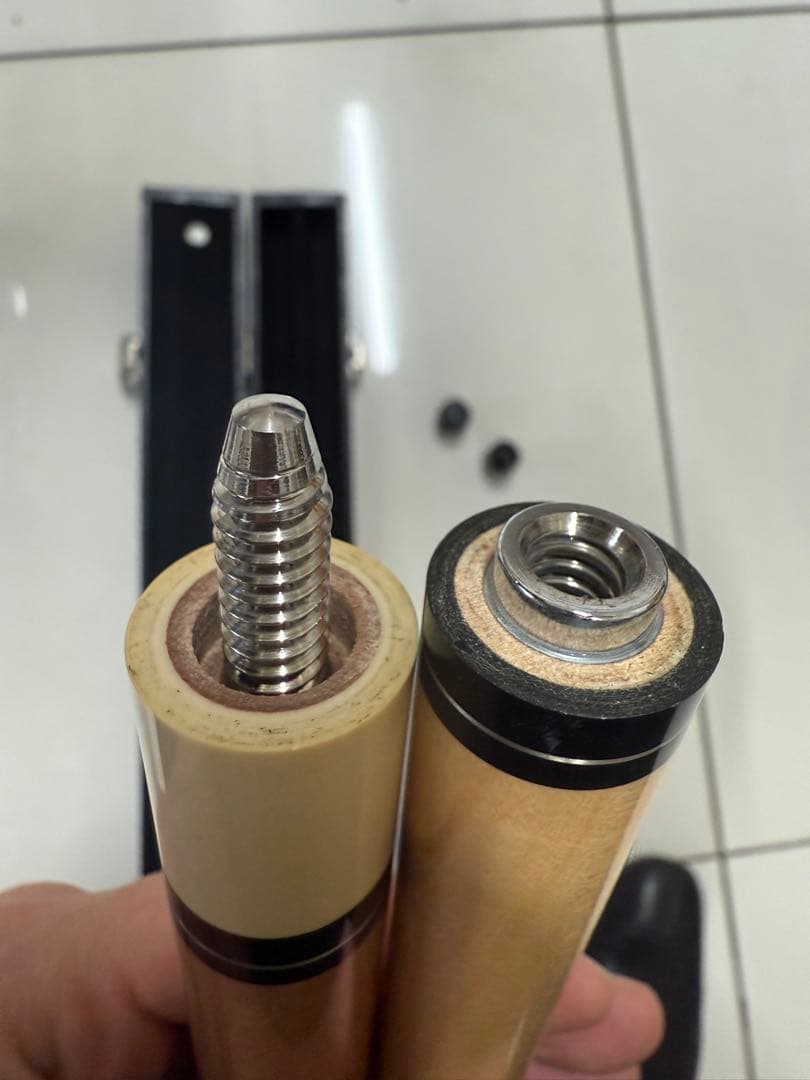 極美品Mezz cues SA-９ メッヅ ビリヤードキュー