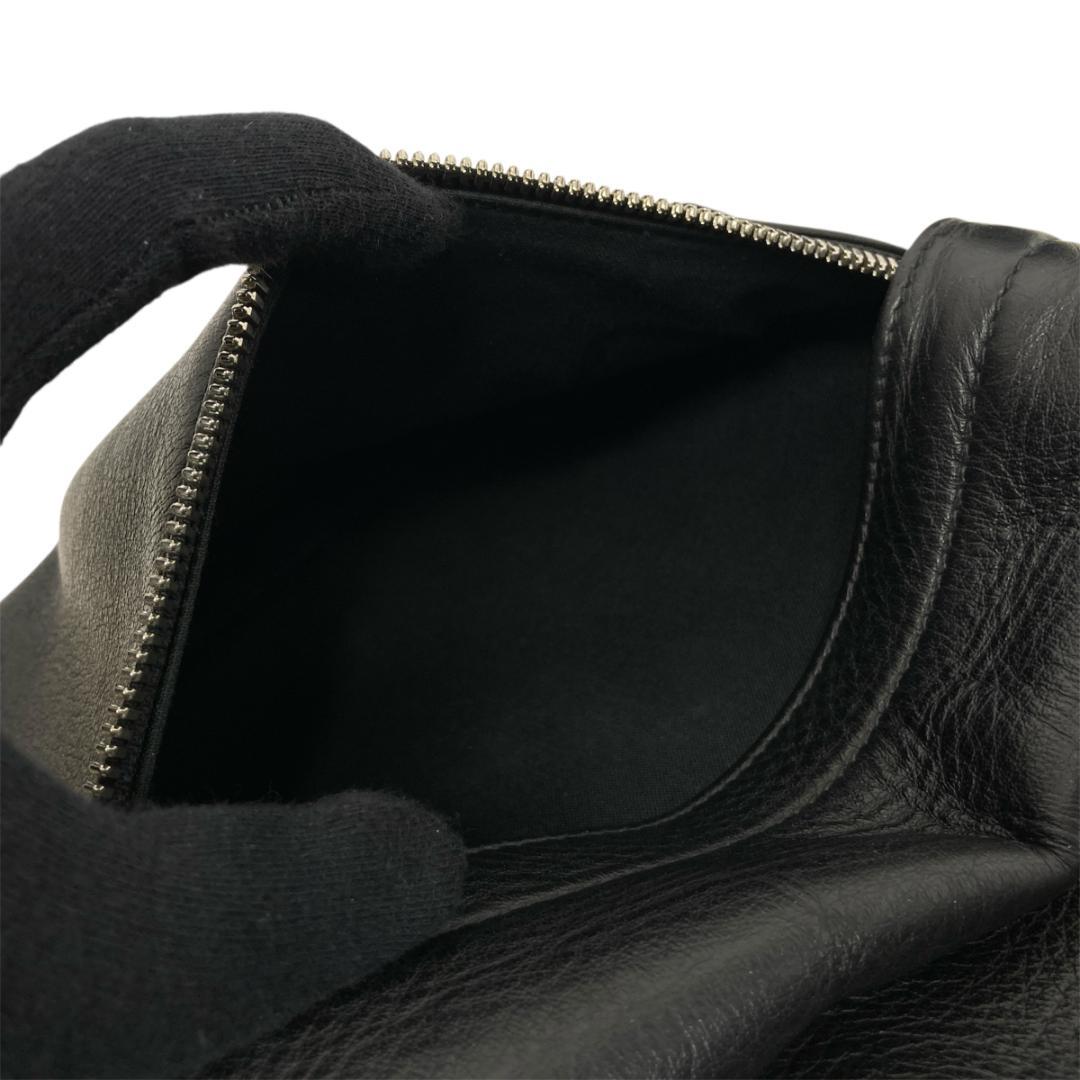 バレンシアガ エブリデイ バックパック リュック レザー シボ革 黒 ロゴ