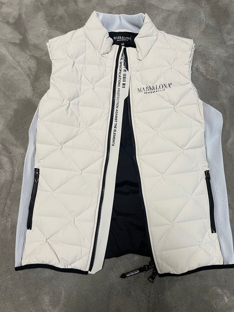専用品★新品未使用品・MARK & LONA メンズ ダウンベスト46