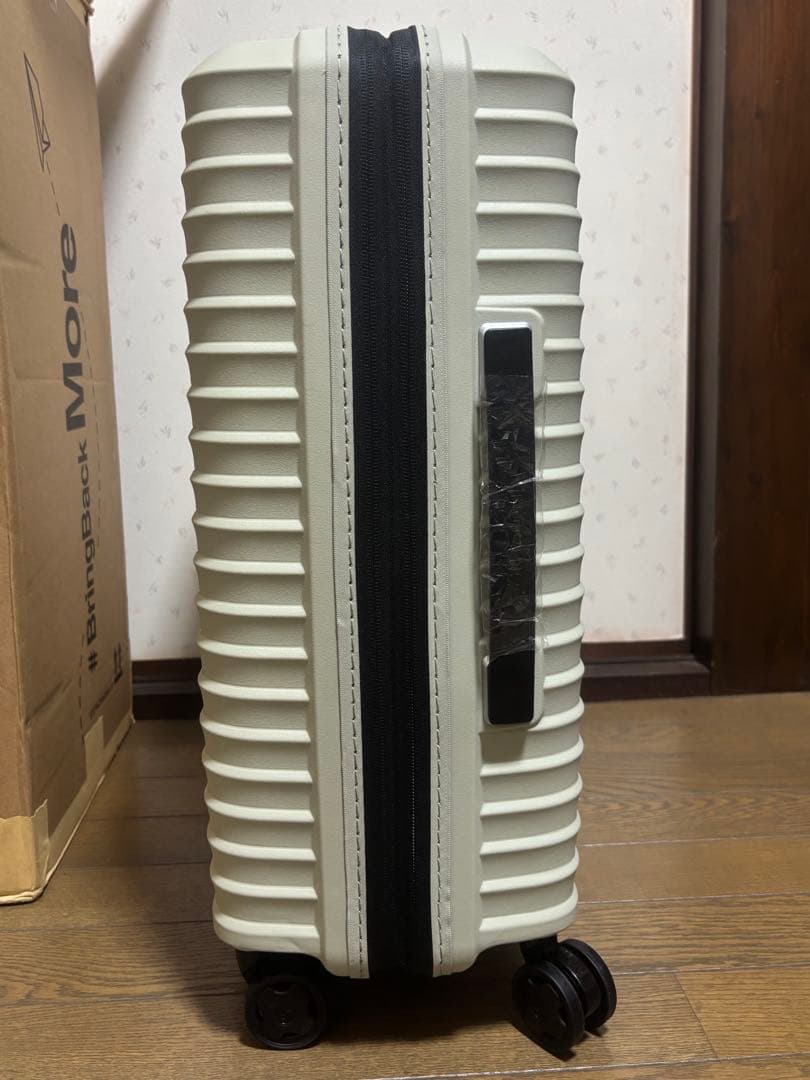 未使用品 Samsonite アップスケープ スピナー55