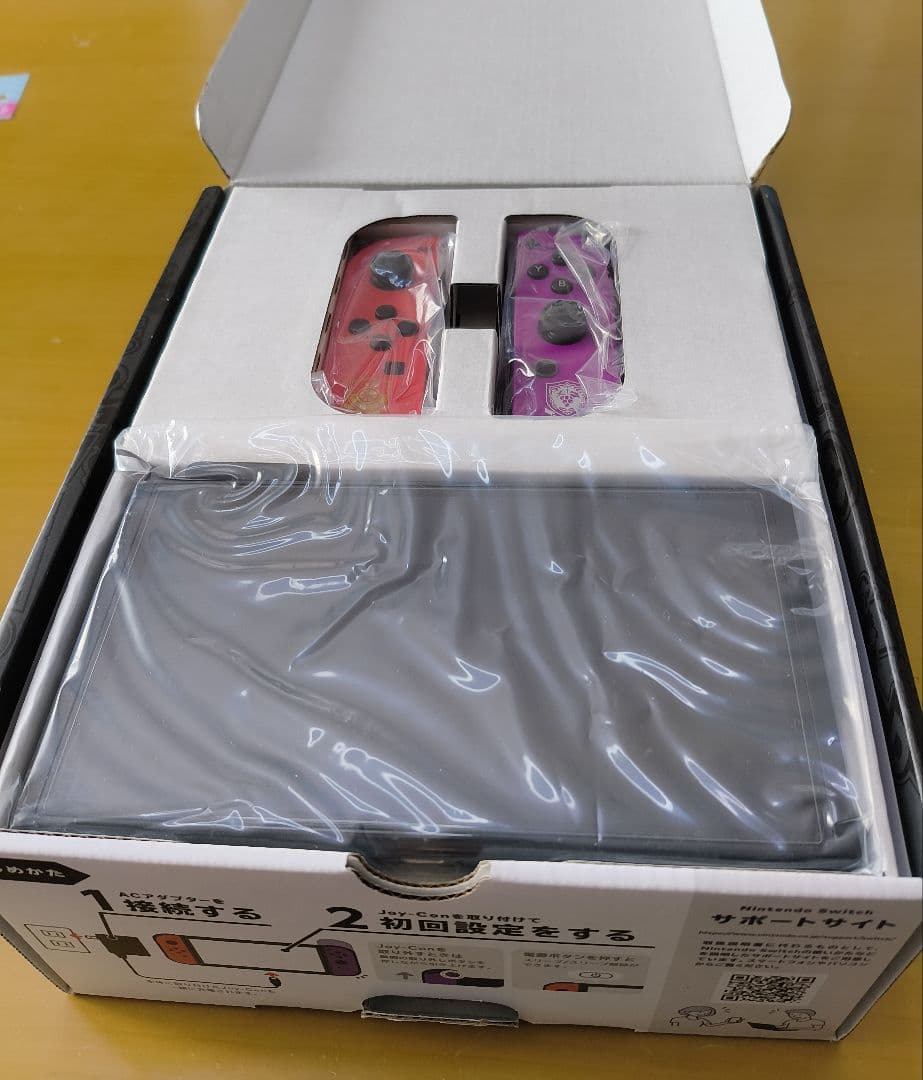 Nintendo Switch 有機ELモデル ポケモンデザイン　スカバイ　本体