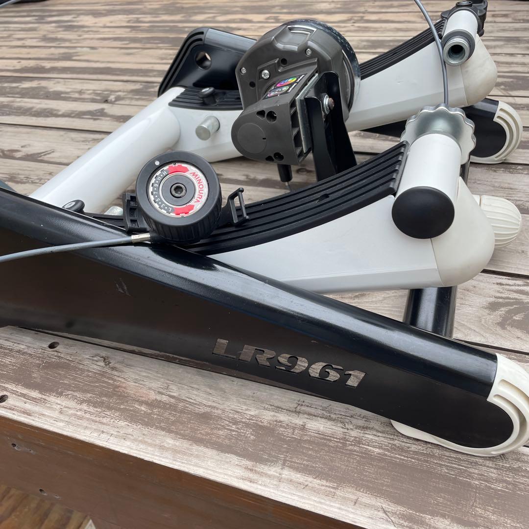 LR961 ローラー台 黒/白