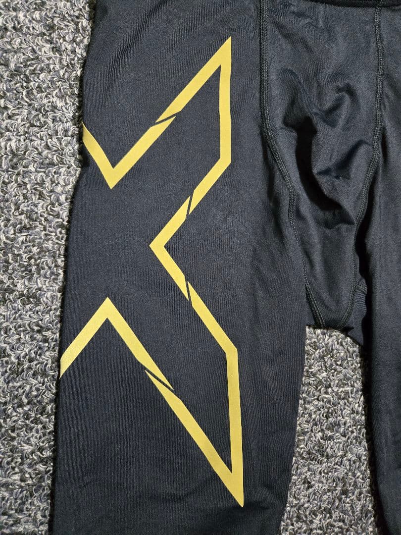 【新品　未使用】2XU MCS ハーフタイツ メンズ M