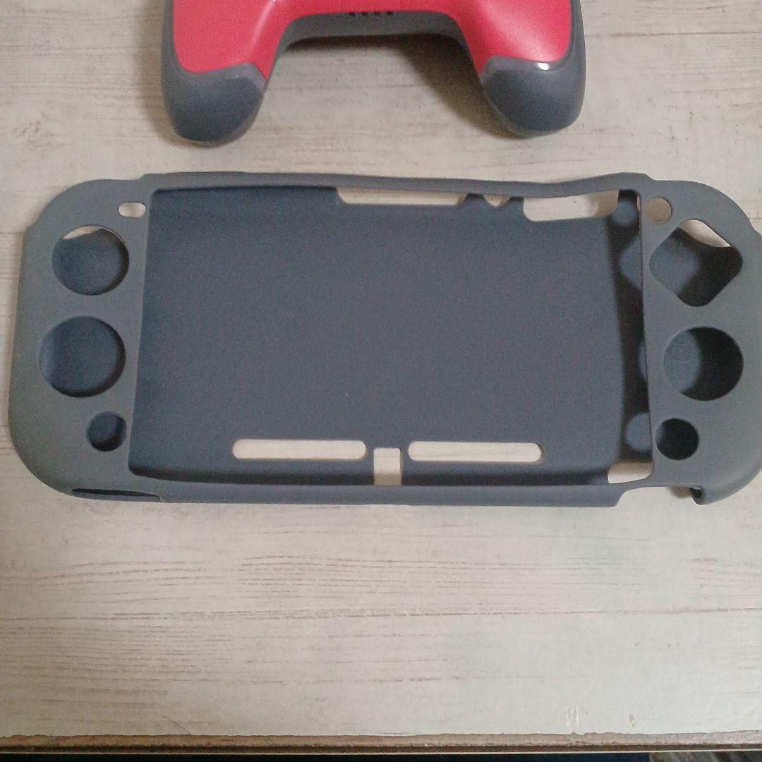 Nintendo Switch Lite コーラルコントローラーセットおまけつき