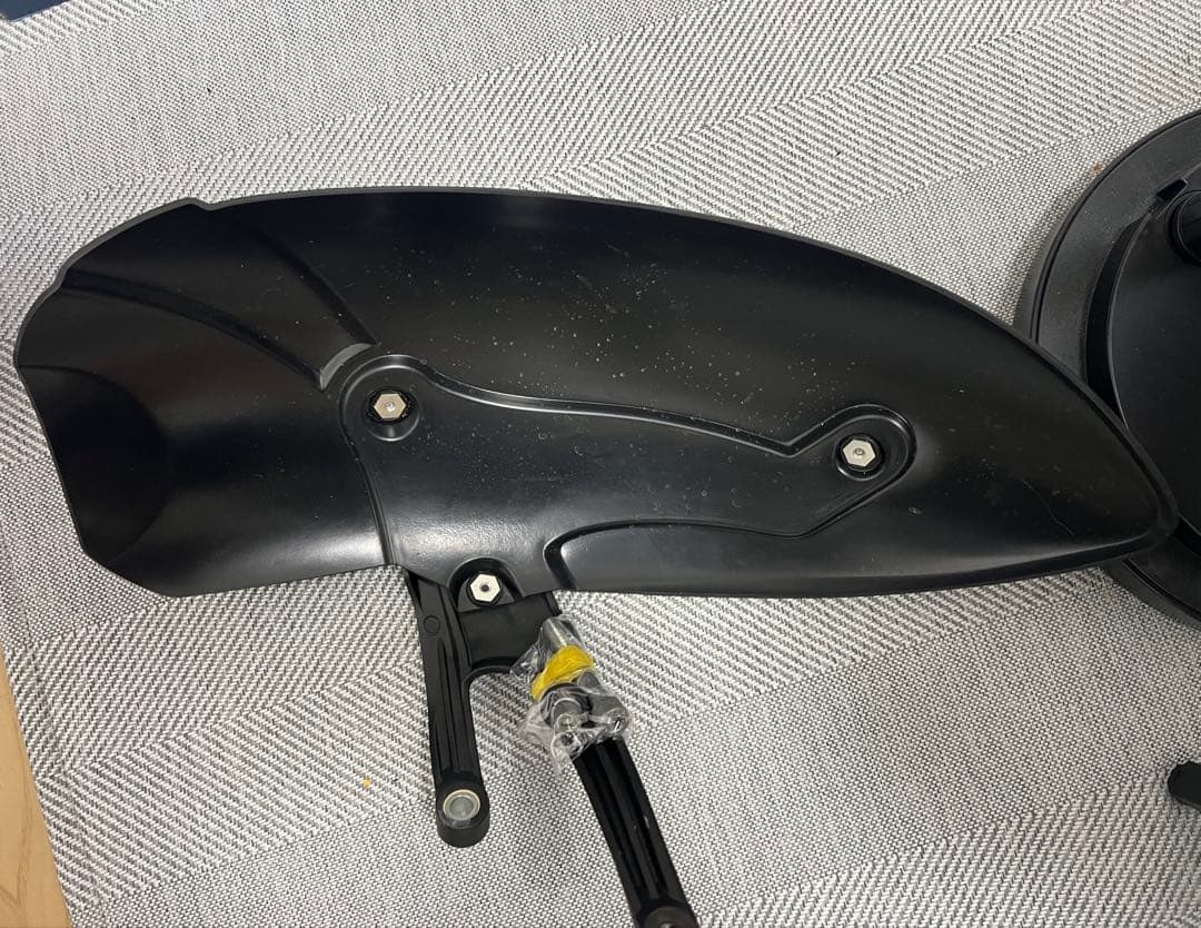  Rninet リヤシートカウル