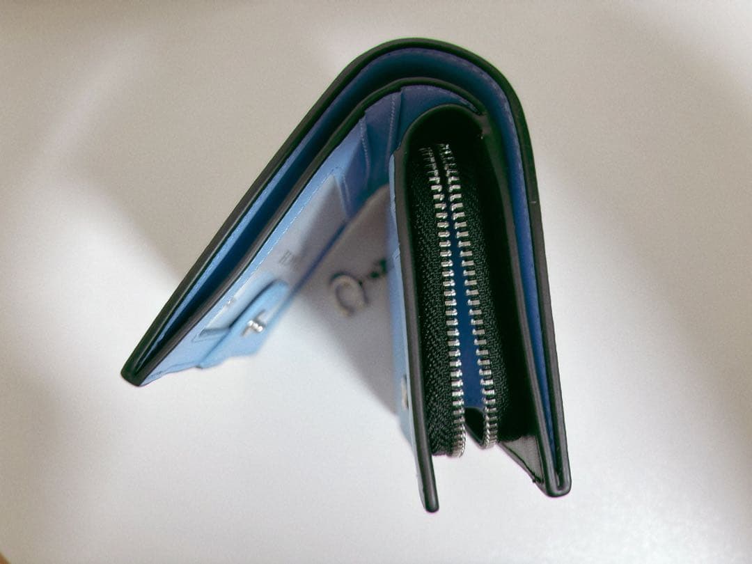 【新品未使用】COACH 二つ折り財布 ハッピードッグ