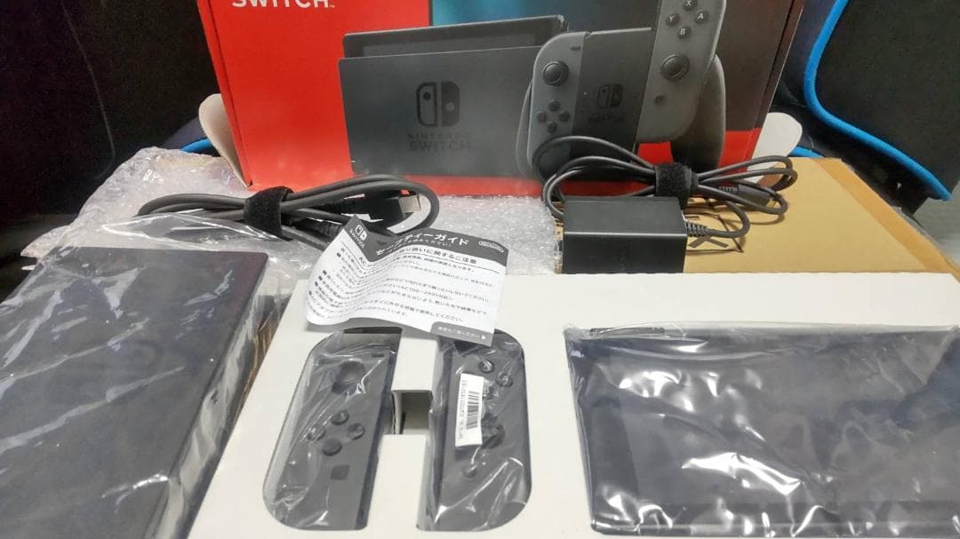 Nintendo Switch 本体 ブラック （Joy-Con無し）