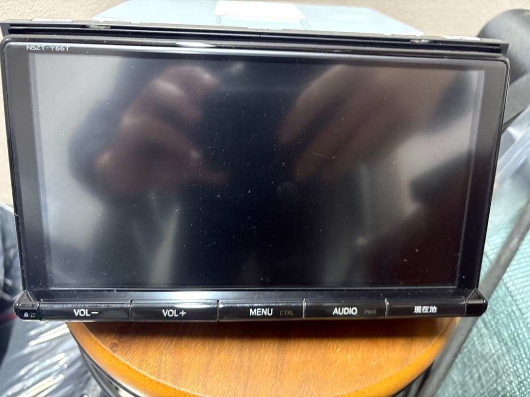T*N様 トヨタ純正9インチナビNSZT-Y66T テレビキャンセラー付　地図S