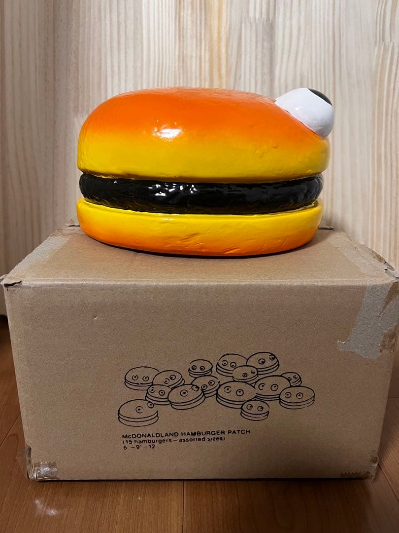 マクドナルド ハンバーガー パッチ　スタチュー