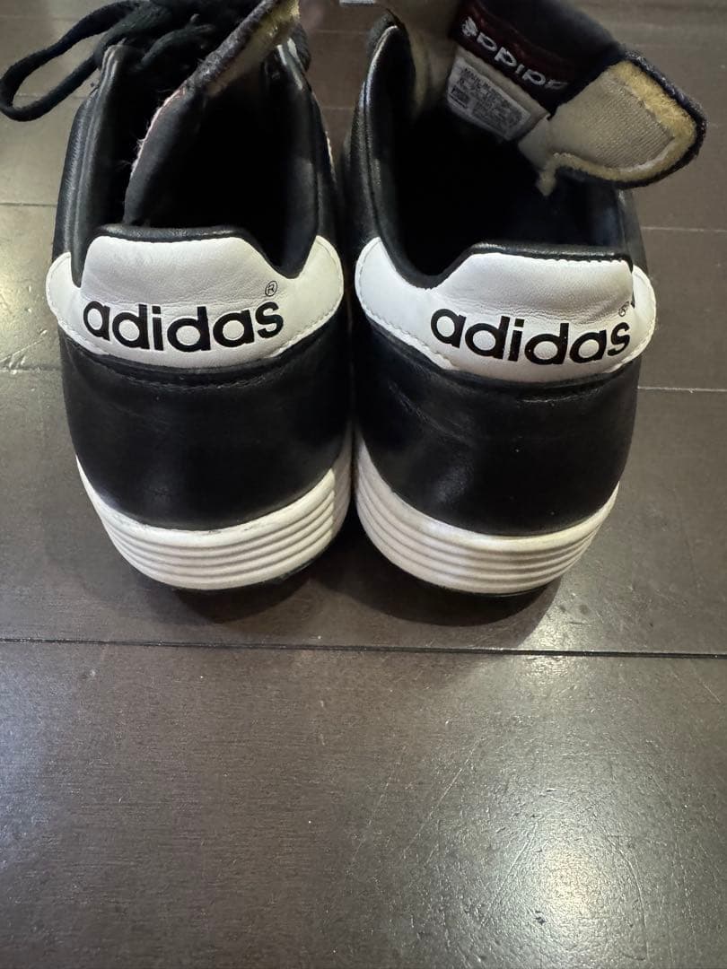 adidas Mundial Team サッカーシューズ 黒/白26cm