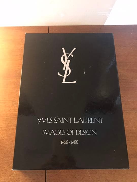 Yves Saint Laurent 洋書　写真集
