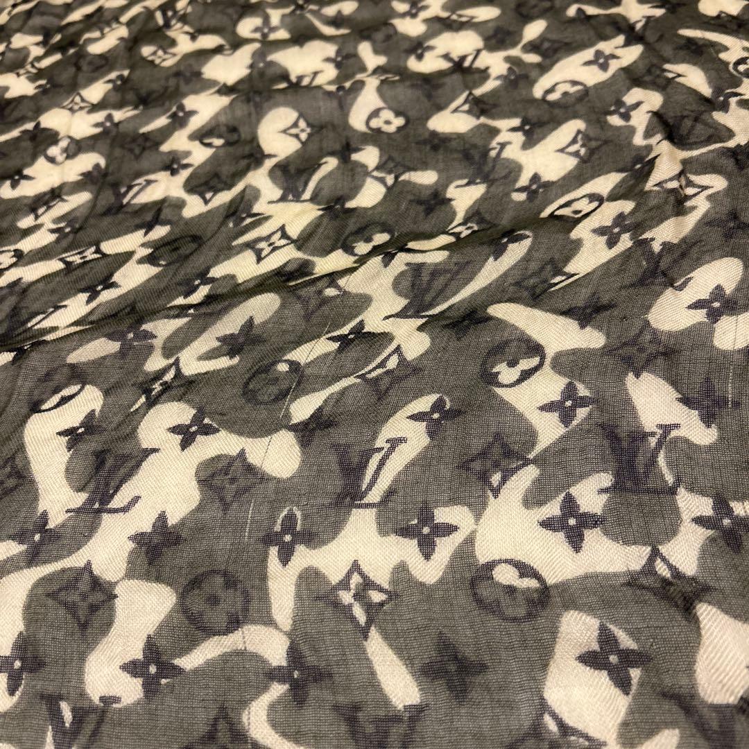 チェルシーマーケット　Louis Vuitton 村上隆 ストール　迷彩