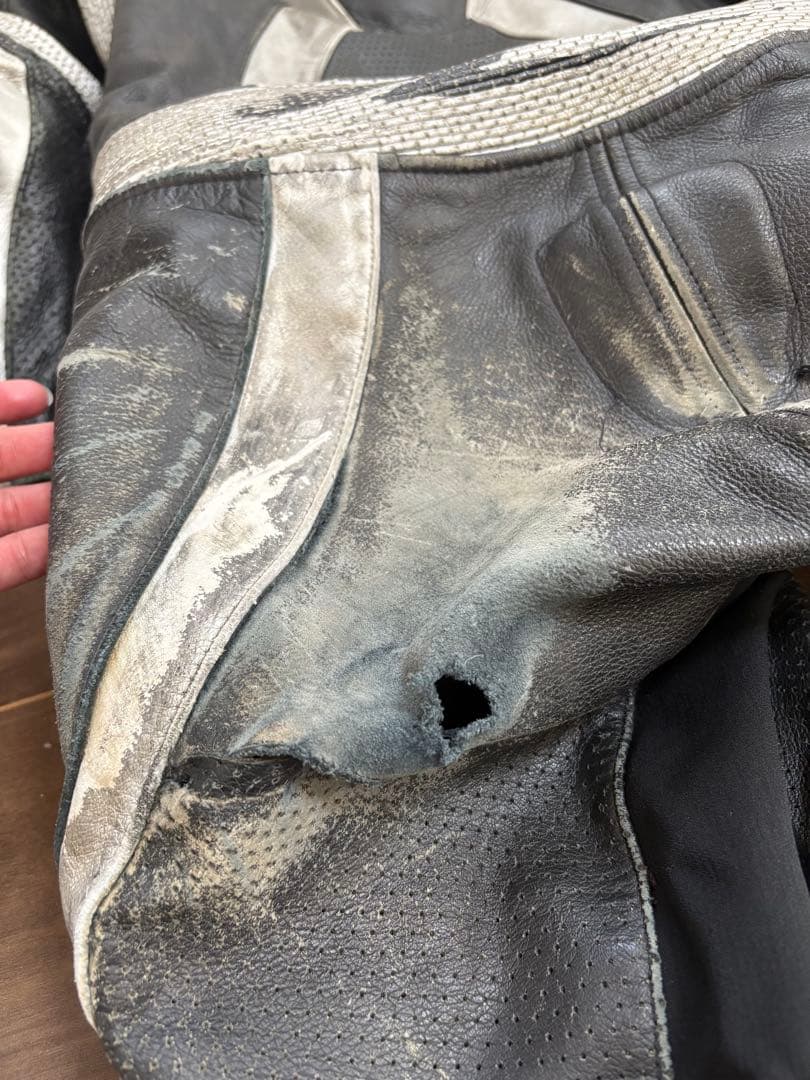 【コミネ】レーシングスーツ