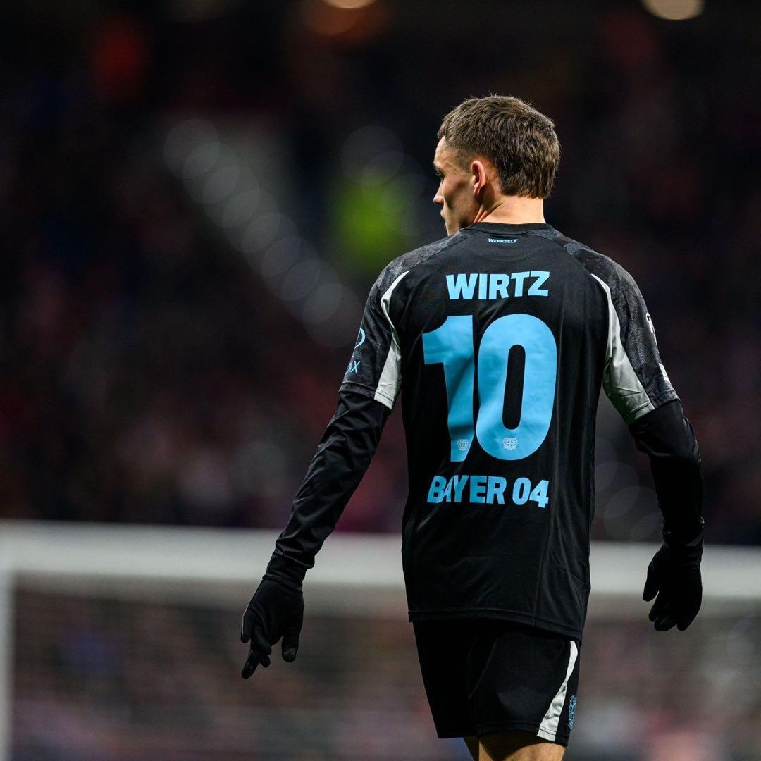 レヴァークーゼン 24-25 ユニフォーム サード 正規品 L ヴィルツ CL