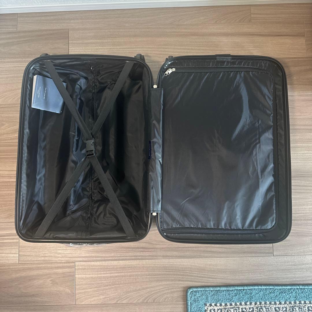 Y　 ネイビー キャリーケース 中型