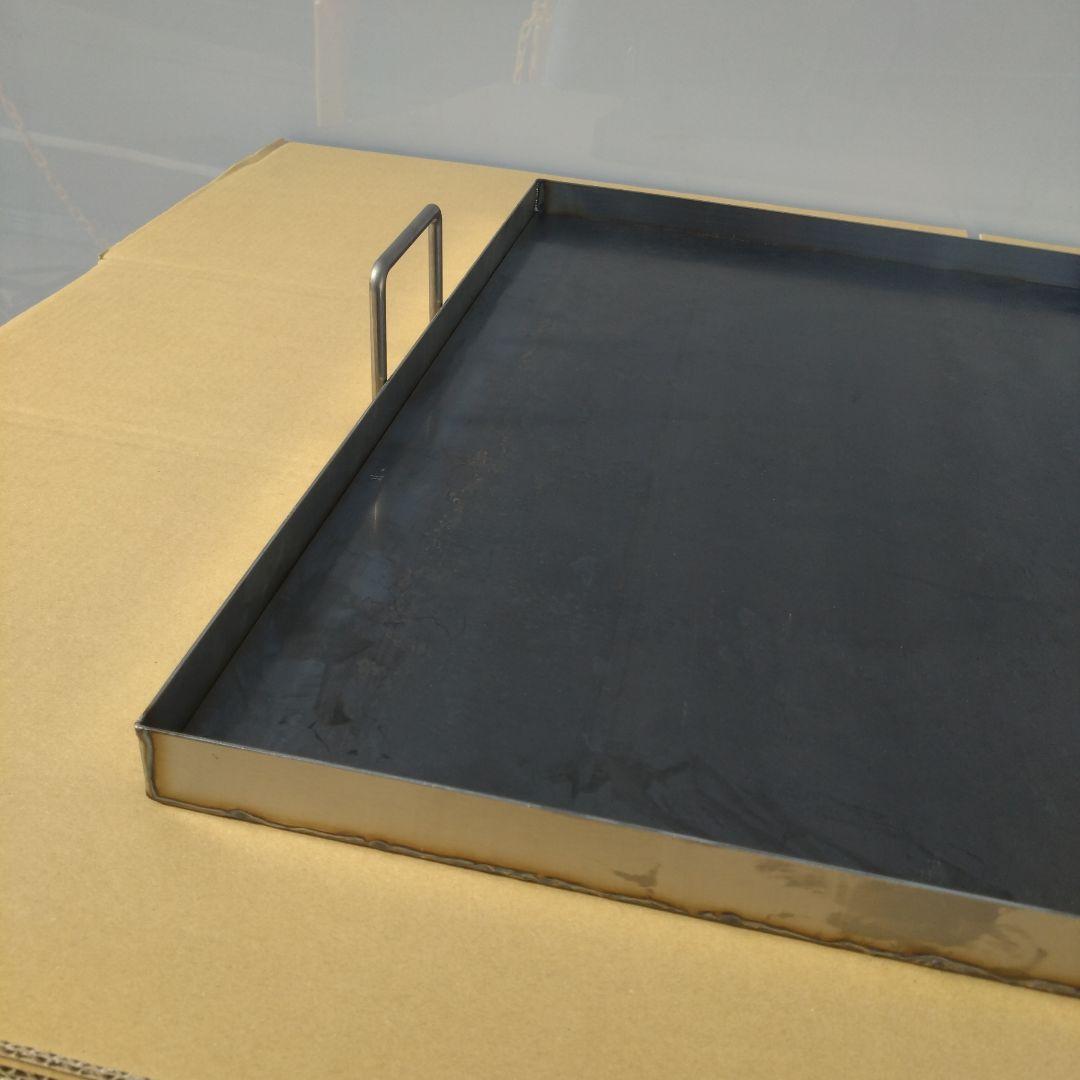 極厚 ６ミリ 鉄板 ７５０✕５５０ バーベキュー イベントに最適 持ち手付き