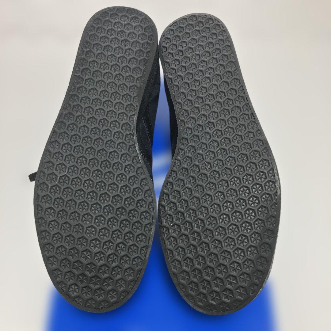 【タグ付き】adidas CQ2809 GAZELLE ガゼル　ブラック