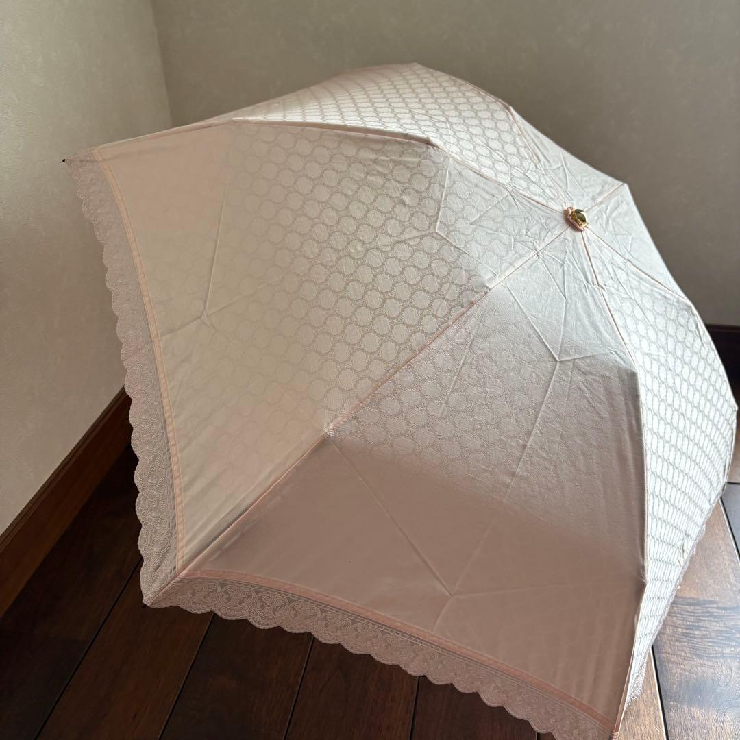 セリーヌ　ピンク レース模様 折りたたみ日傘